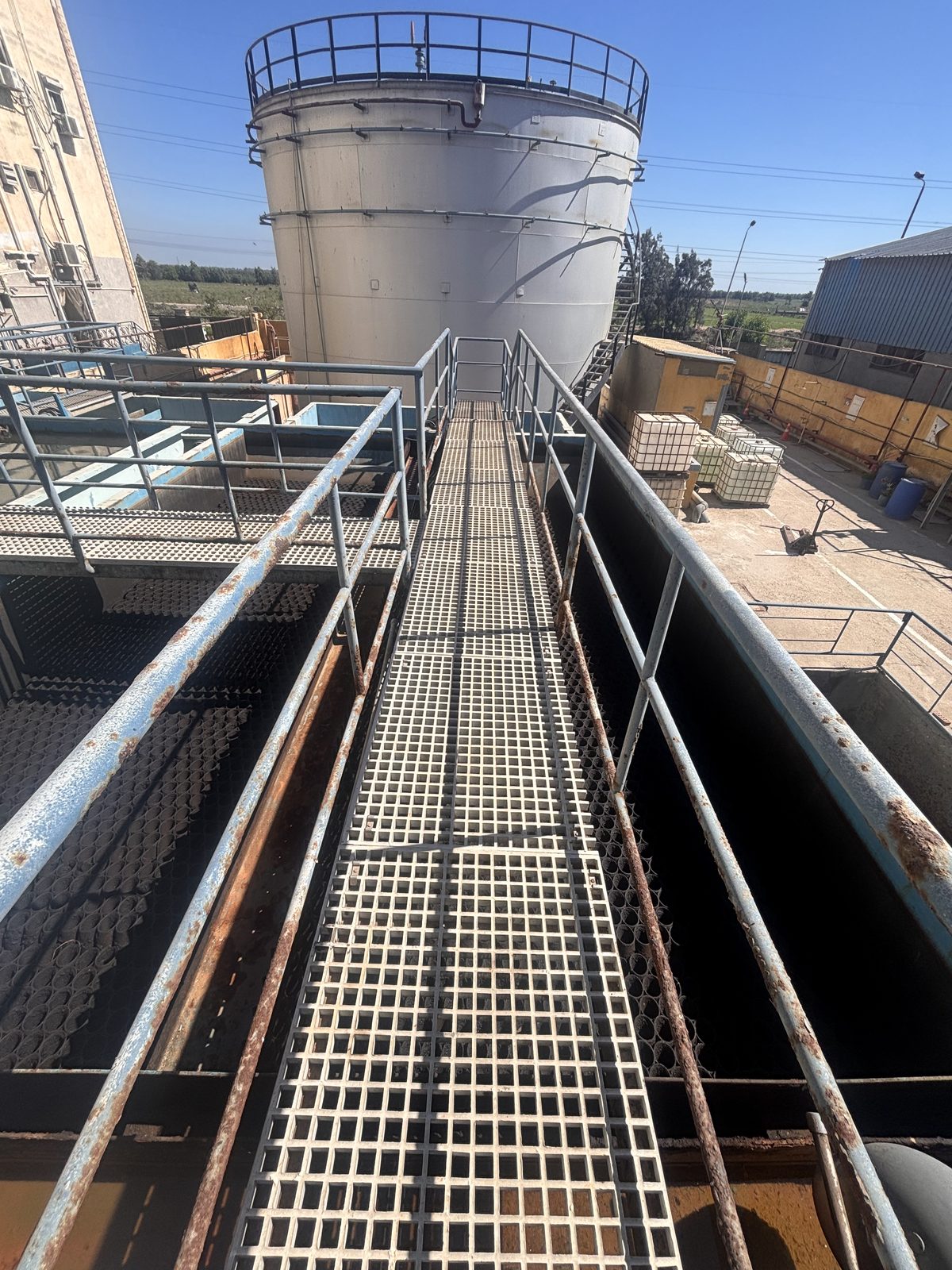 Treatment basin access walkway